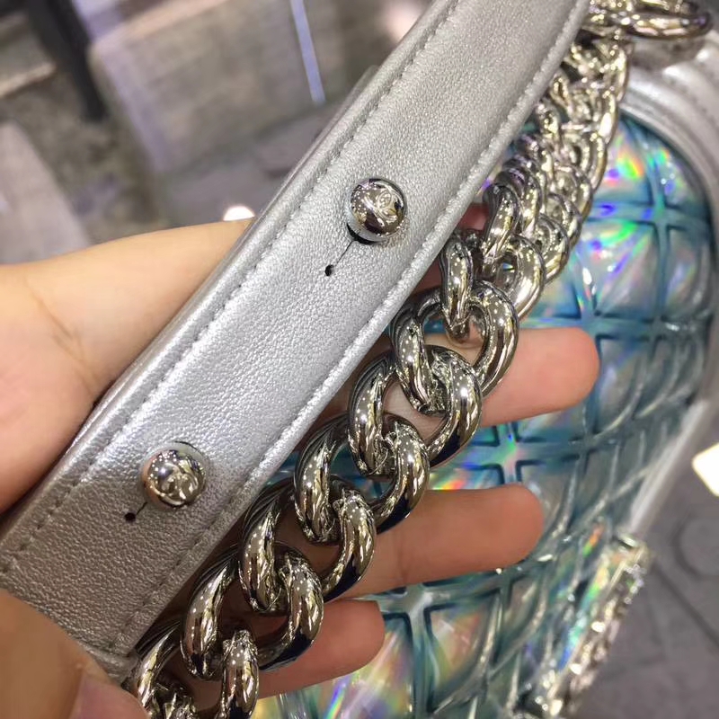Chanel 香奈儿 Leboy Bag  PVC与小羊皮 20cm 彩扣