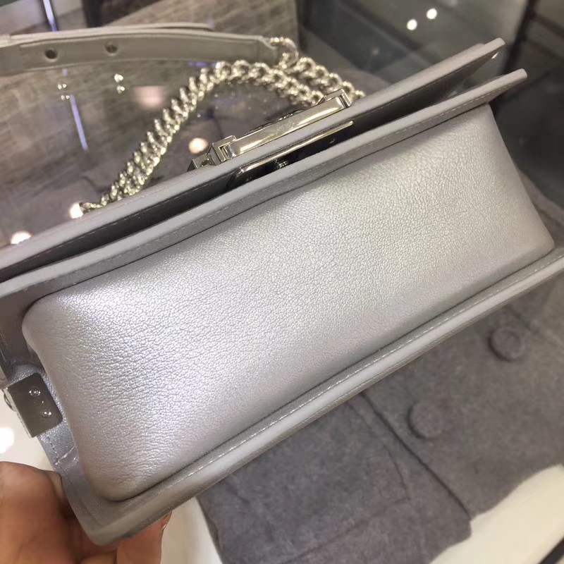 Chanel 香奈儿 Leboy Bag  PVC与小羊皮 20cm 彩扣