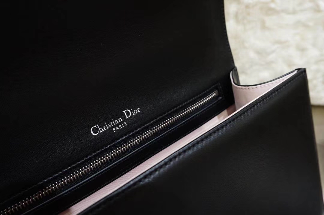 Dior 腾格纹 黑色 牛皮 25cm 专柜同步 