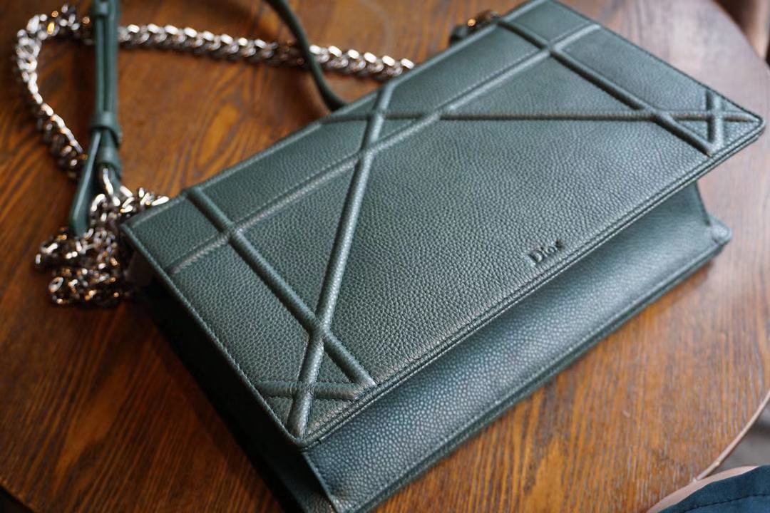 Dior 腾格纹 25cm/21cm 触粒面牛皮 墨绿色 实拍 现货