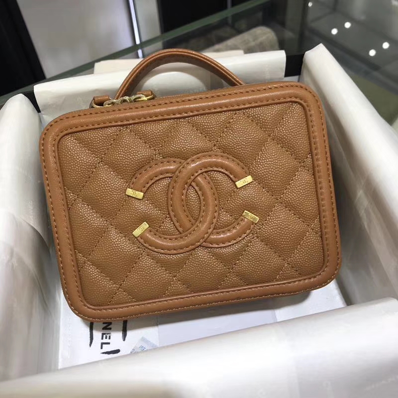 Chanel 香奈儿 化妆包 17cm 进口小鱼子酱 焦糖色 现货 