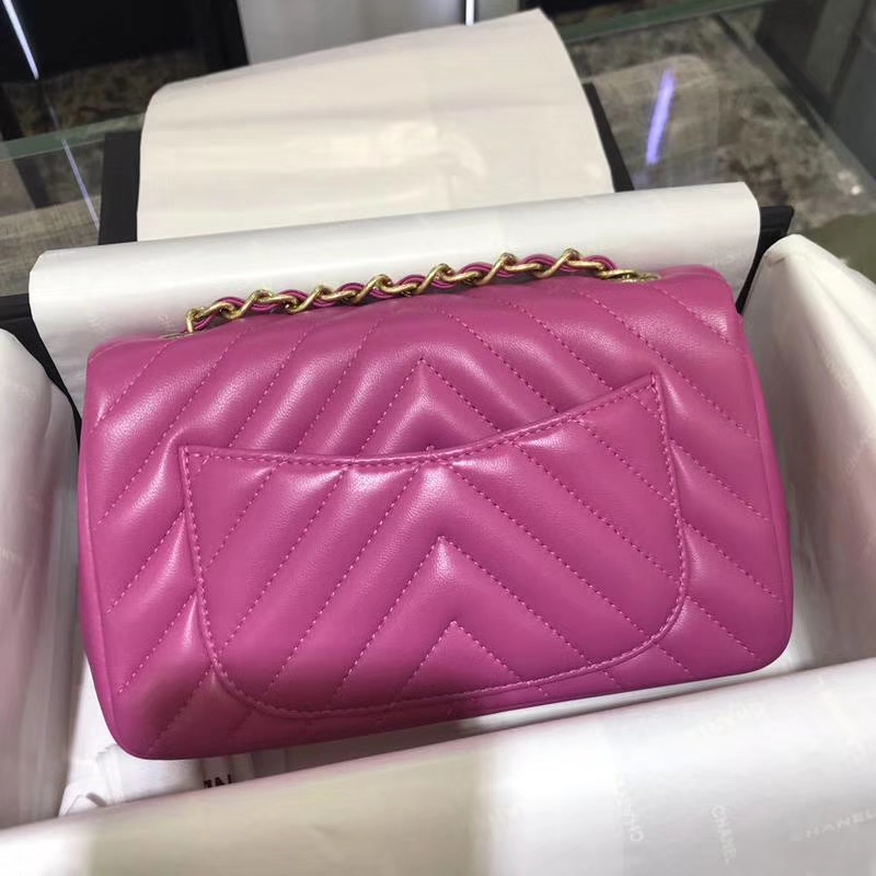Chanel 香奈儿 V字绣 20cm 进口小羊皮 玫红色 配上怀旧金 客订出货 现货 