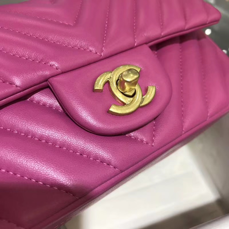Chanel 香奈儿 V字绣 20cm 进口小羊皮 玫红色 配上怀旧金 客订出货 现货 