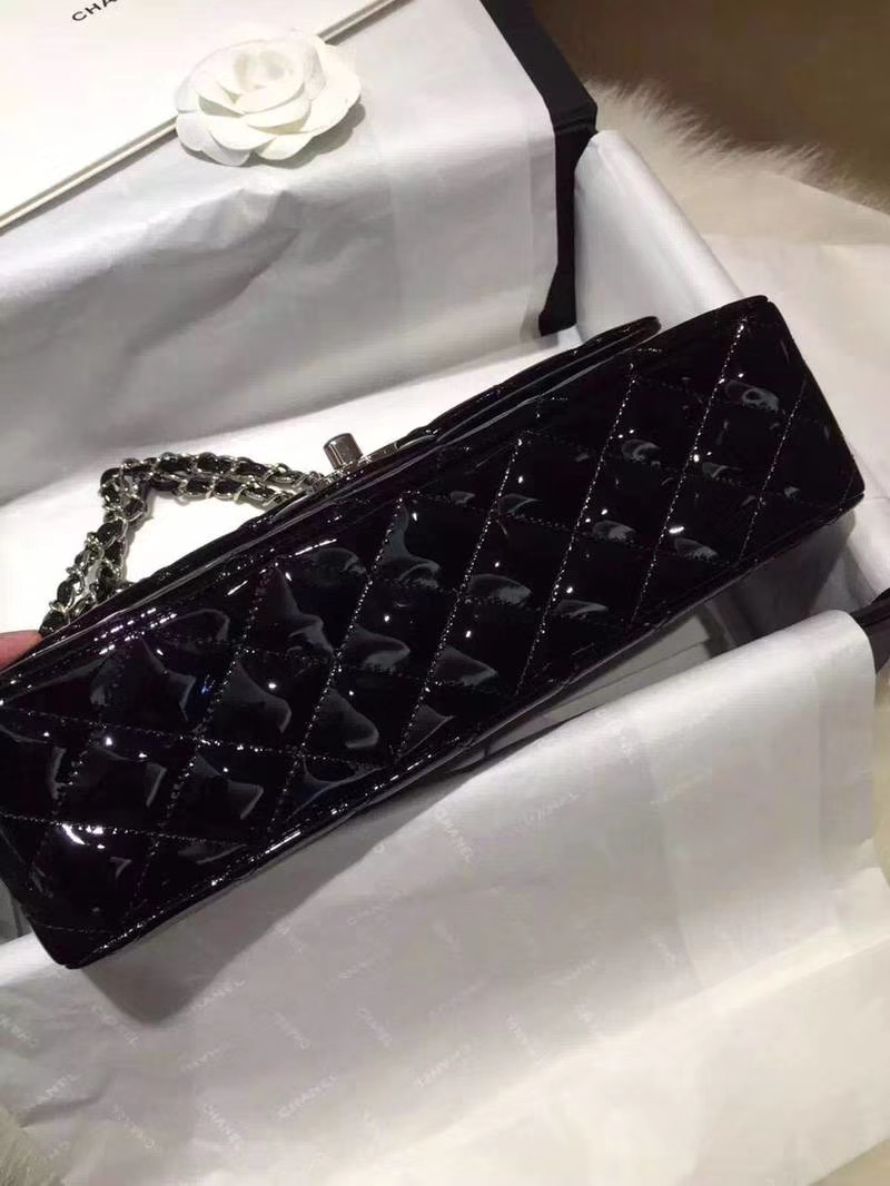 Chanel 香奈儿  Classic Flap  进口漆皮 25cm 黑色 银扣