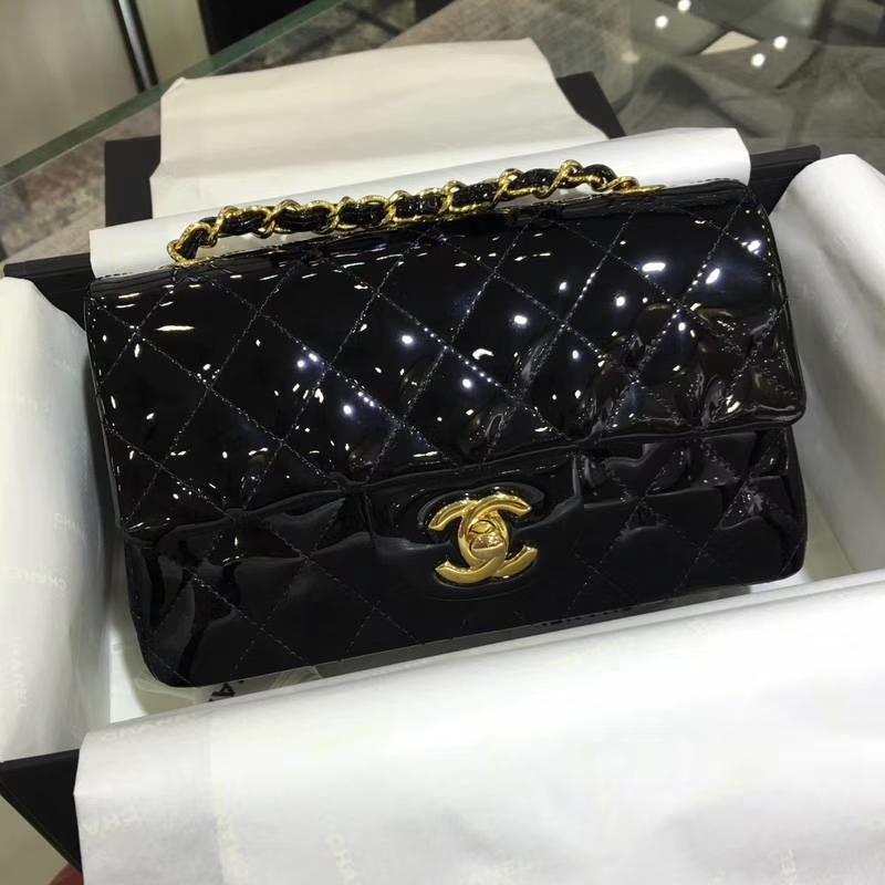 Chanel 香奈儿  Classic Flap  进口漆皮 20cm 黑色 金扣