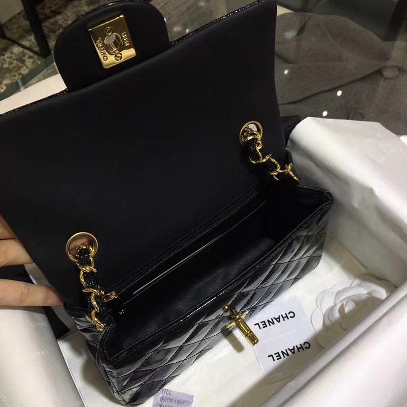 Chanel 香奈儿  Classic Flap  进口漆皮 20cm 黑色 金扣