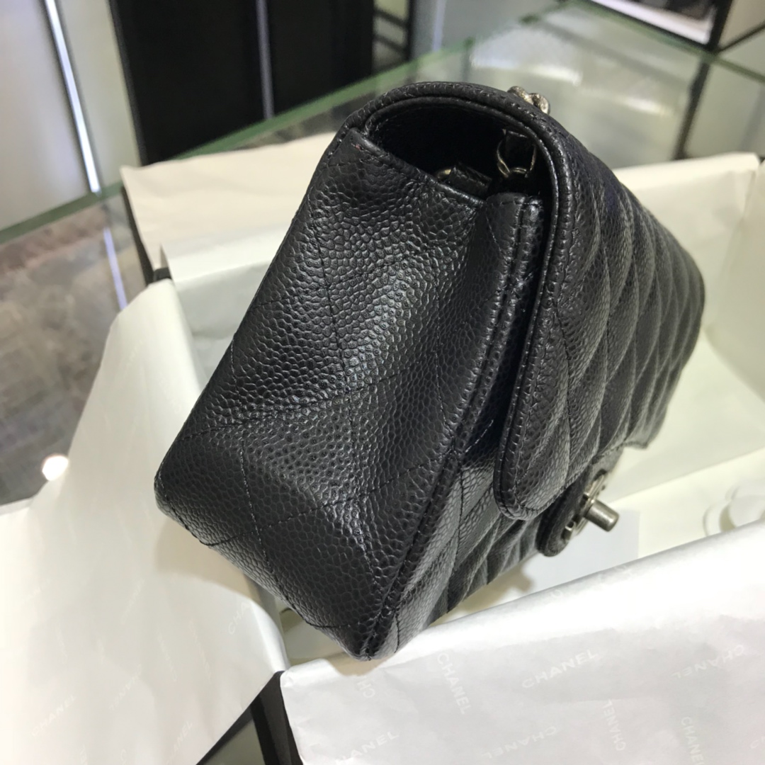 CF 小香最经典系列 鱼子酱 黑色配复古银五金 小号 20cm 现货 车边款