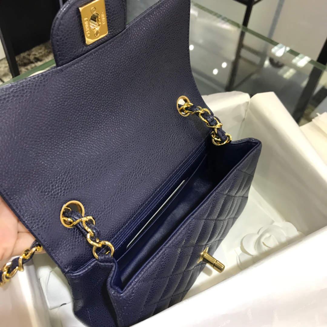 CF 小香最经典系列 鱼子酱 海军蓝配上金色五金 小号20cm 现货 车边款