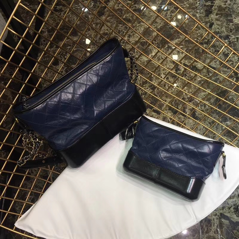 Chanel 香奈儿 小香流浪包 28cm和20cm对比图 进口头层羊皮