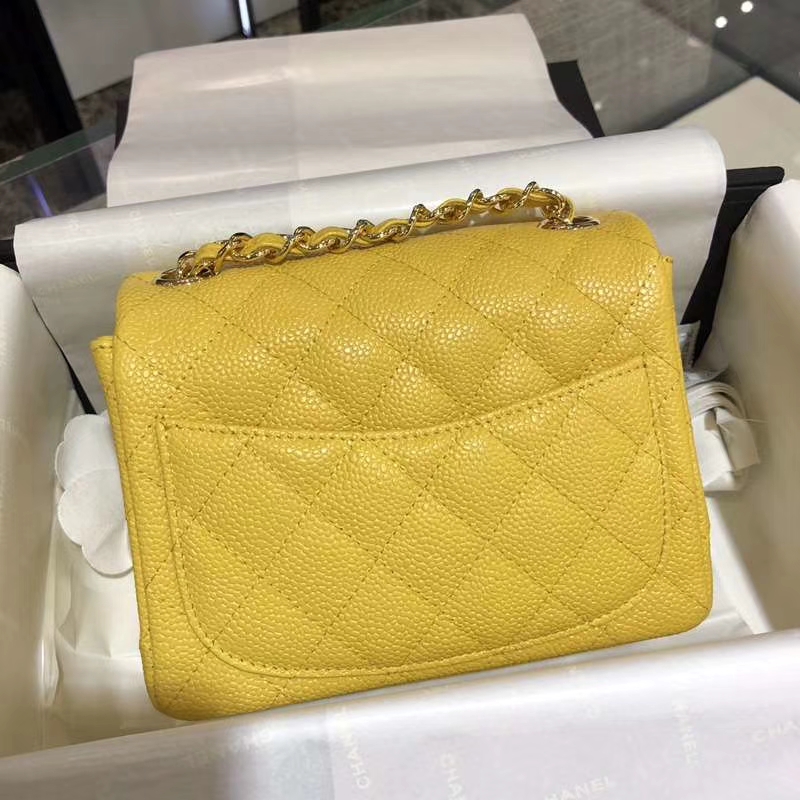 Chanel 香奈儿 Classic Flap Bag  法国进口鱼子酱 17cm 现货 芒果黄 金扣