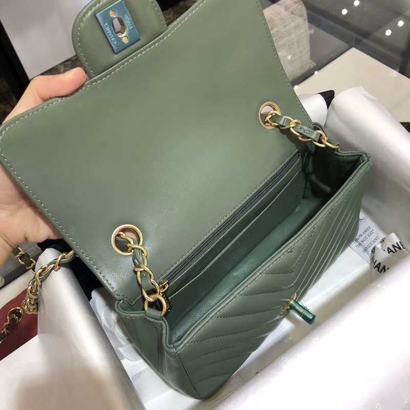 Chanel 香奈儿 V字绣 希腊绿 20cm 超美 少量现货 怀旧金