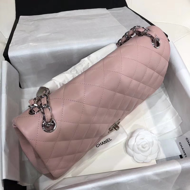 Chanel 香奈儿 Jumbo 小羊皮 浅粉色 银扣 30cm 现货
