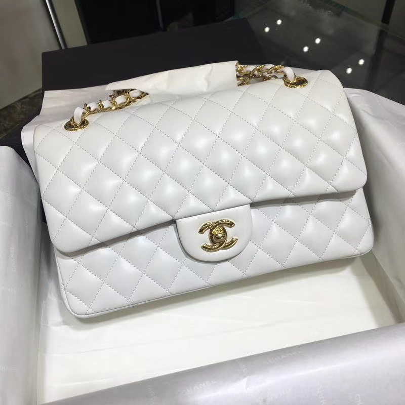 Chanel 香奈儿 Classic Flap Bag  25cm 进口小羊皮 现货 白色 金扣