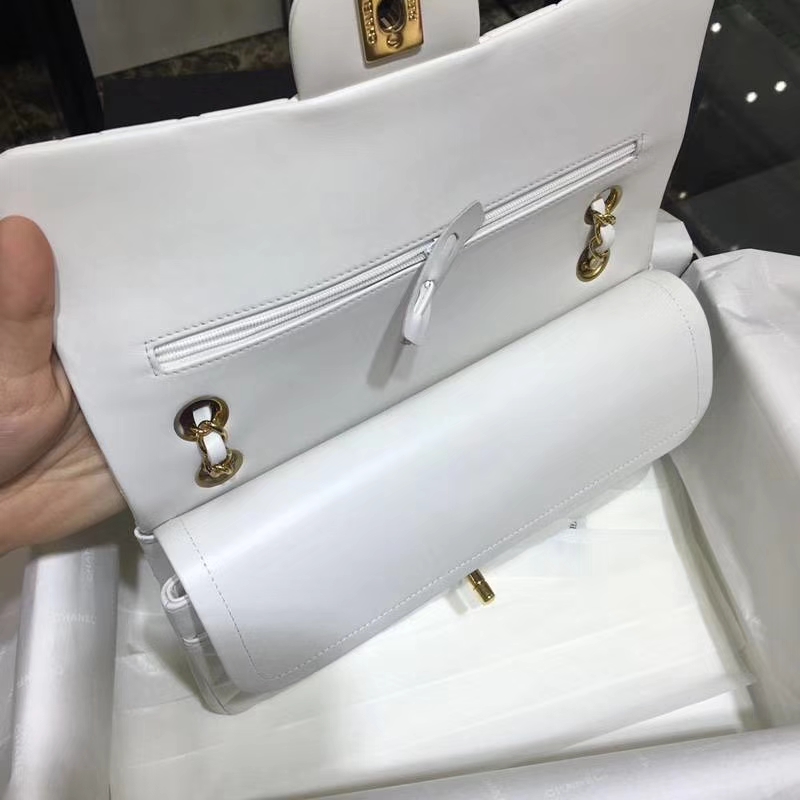Chanel 香奈儿 Classic Flap Bag  25cm 进口小羊皮 现货 白色 金扣