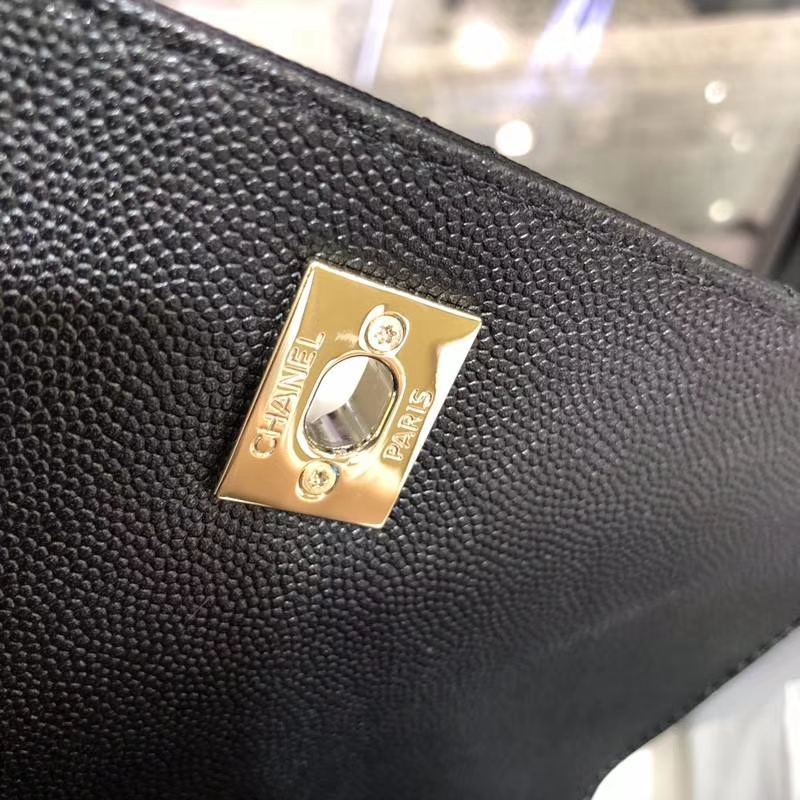 Chanel香奈儿邮差包20cm黑色 进口小鱼子酱 香槟五金 现货