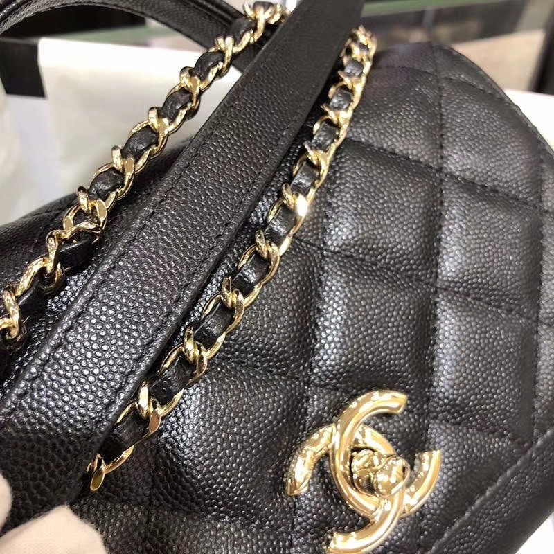 Chanel香奈儿邮差包20cm黑色 进口小鱼子酱 香槟五金 现货