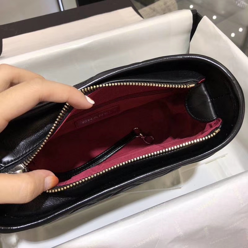 CHANEL GABRIELLE 流浪包  进口小牛皮双色金属精裁而成 实拍图 黑色 20cm