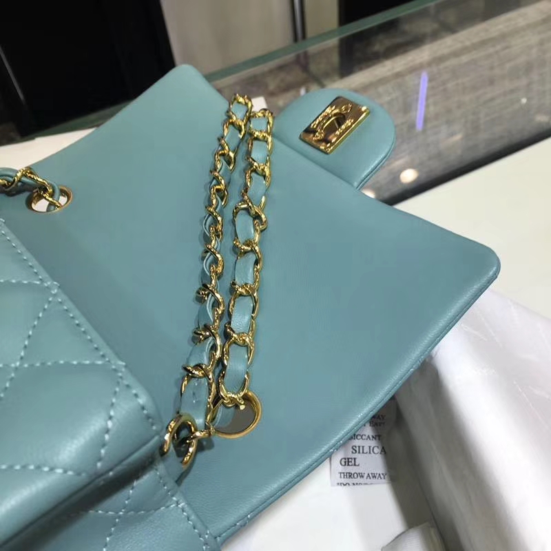 Chanel 香奈儿 Classic Flap Bag 进口小羊皮 20cm 现货 薄荷绿 金扣