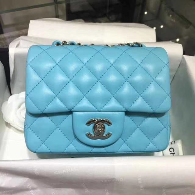 Chanel 香奈儿 Classic Flap Bag 进口小羊皮 17cm 现货 马卡兰 银扣