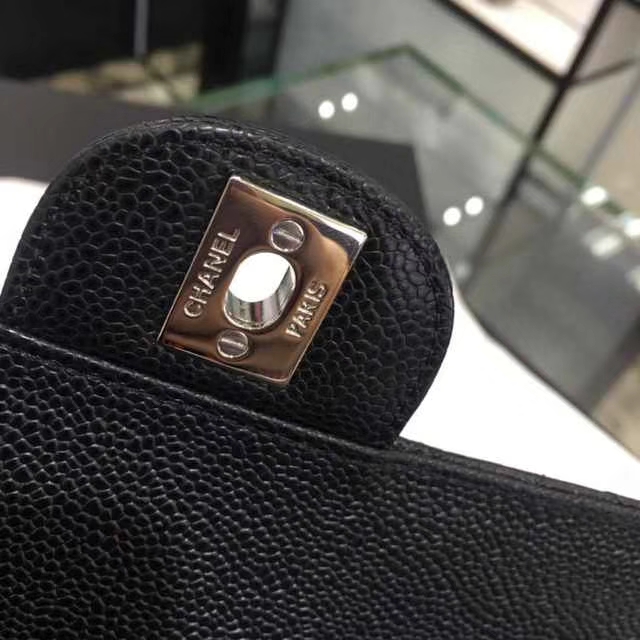 Chanel 香奈儿 Classic Flap Bag  进口鱼子酱 25cm 现货 黑色 银扣
