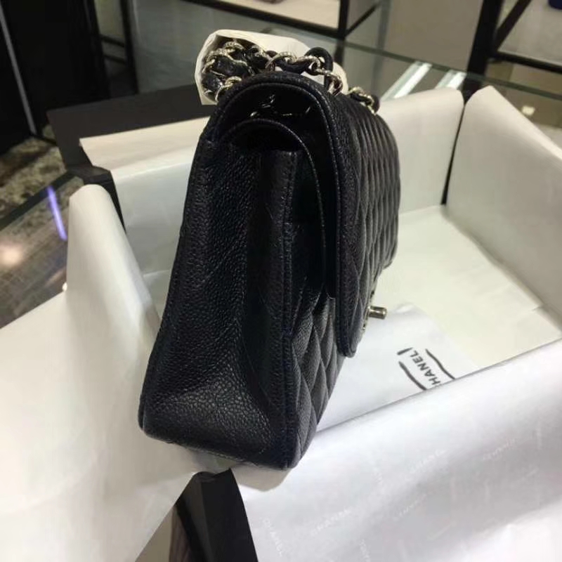 Chanel 香奈儿 Classic Flap Bag  进口鱼子酱 25cm 现货 黑色 银扣