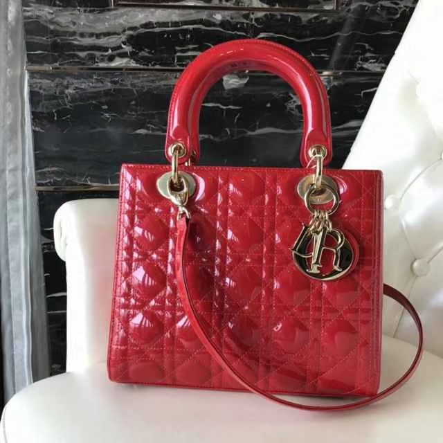 Dior 迪奥 戴妃包 Lady Dior 细节一目了然  五格漆皮大红色