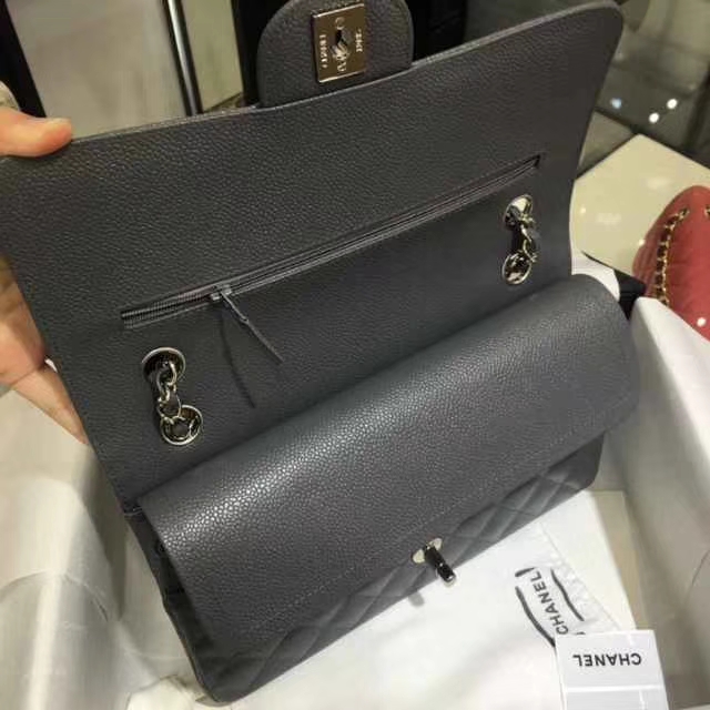 Chanel 香奈儿 Classic Flap Bag  进口鱼子酱 25cm 现货 锡器灰 银扣