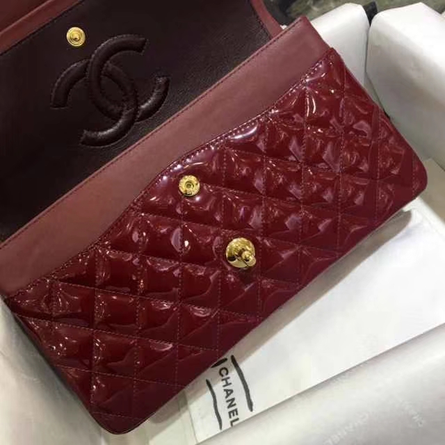 Chanel 香奈儿 Classic Flap Bag  进口漆皮 25cm 酒红 金扣 现货