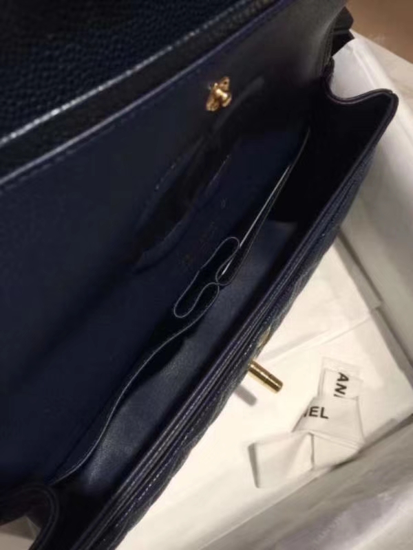 Chanel 香奈儿 Classic Flap Bag  进口鱼子酱 25cm 海军蓝 金扣