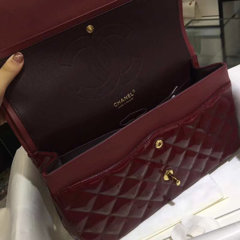 Chanel 香奈儿 Classic Flap Bag  进口漆皮 30cm 酒红色 金扣