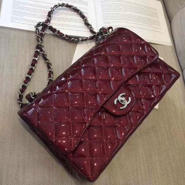 Chanel 香奈儿 Chanel Classic Flap 30CM 漆皮 银扣