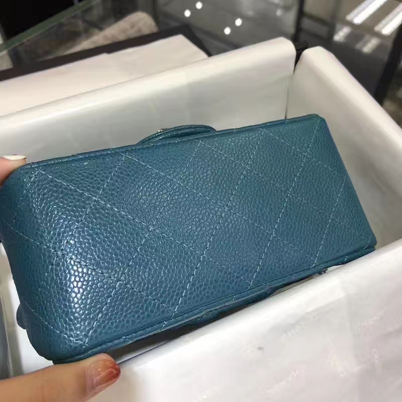 Classic Flap Bag 鱼子酱 17cm 孔雀蓝 银扣 纯正品开发 顶级的工艺 进出专柜无压力