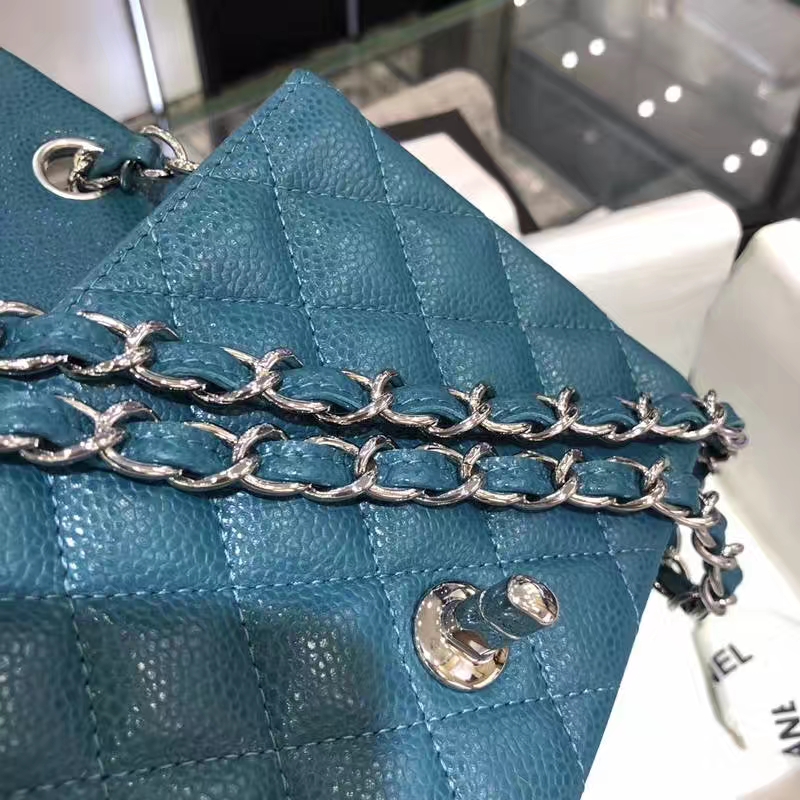 Classic Flap Bag 鱼子酱 17cm 孔雀蓝 银扣 纯正品开发 顶级的工艺 进出专柜无压力