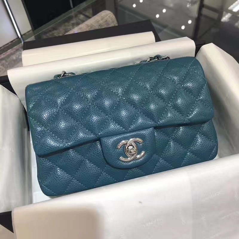 Chanel 香奈儿 Classic Flap Bag 鱼子酱 20cm 孔雀蓝 银扣 进出专柜无压力
