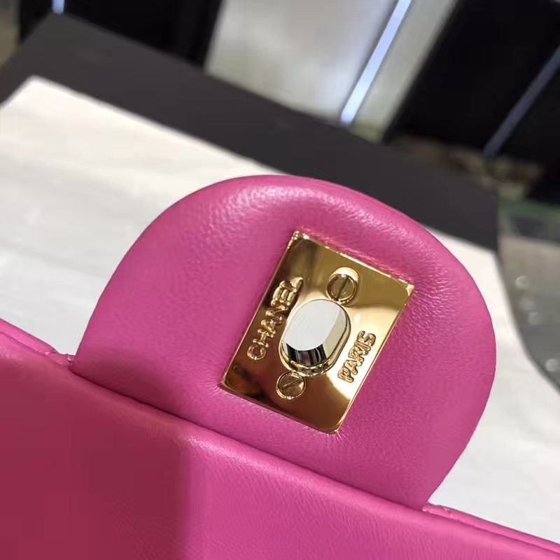 Chanel 香奈儿 Classic Flap Bag 法国进口小羊皮  25cm 梅红色 金扣