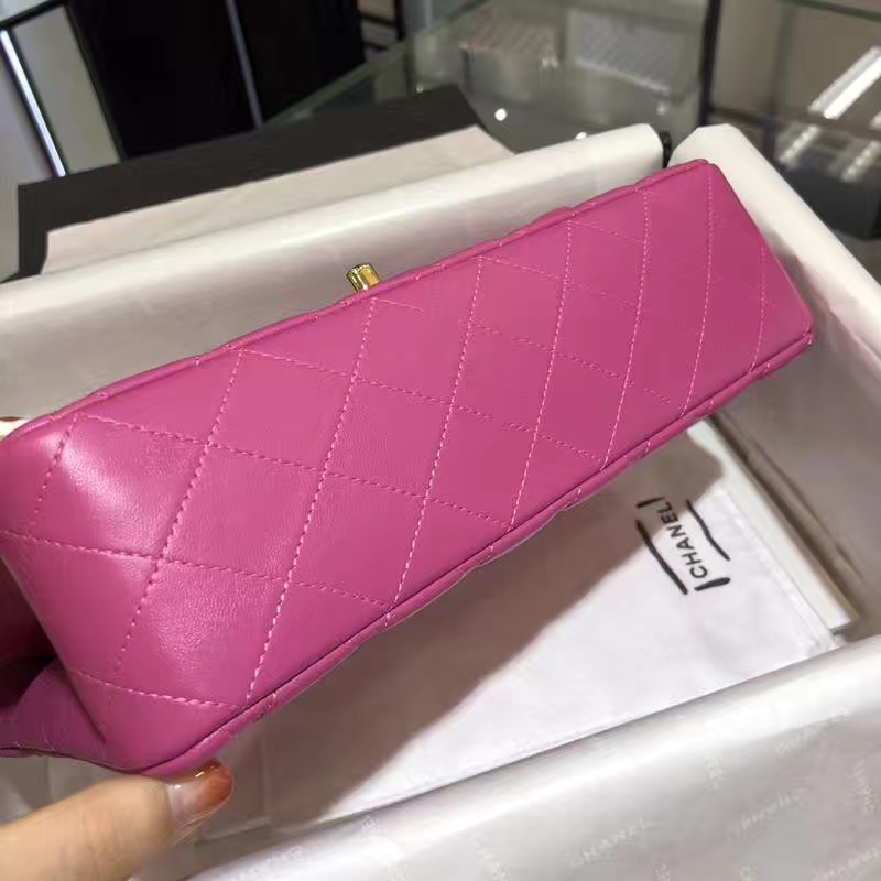 Chanel 香奈儿 Classic Flap Bag 法国进口小羊皮  25cm 梅红色 金扣