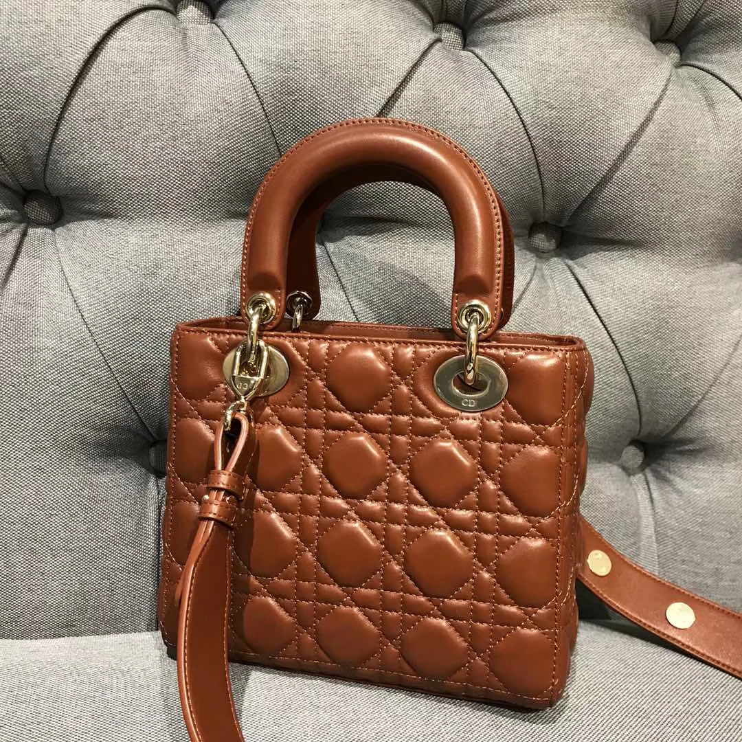 Dior 迪奥 戴妃包 Lady Dior 四格羊皮戴妃包 徽章自选 经典焦糖色