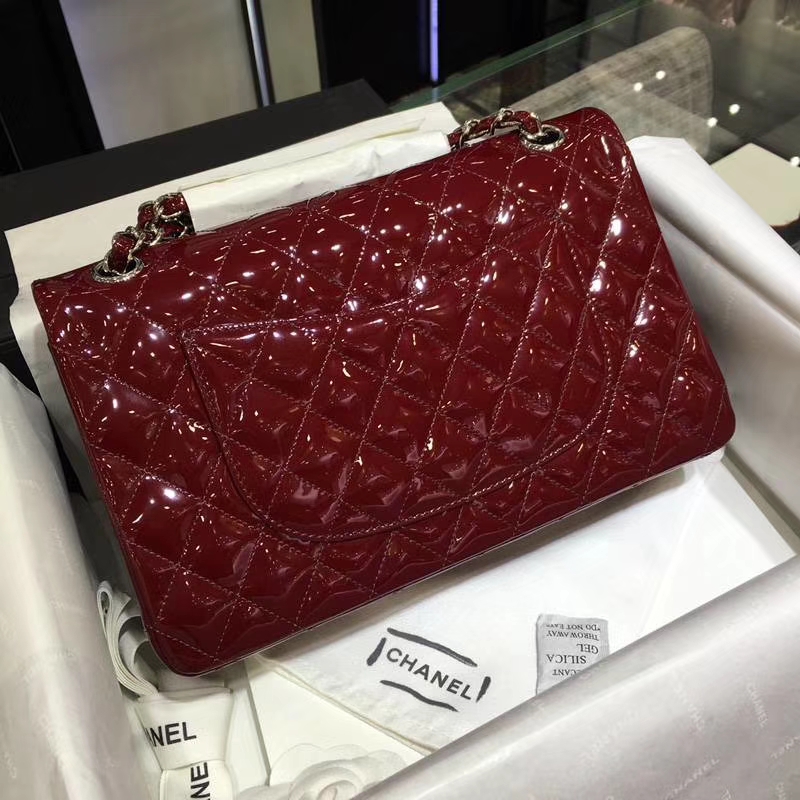 Chanel 香奈儿 Classic Flap Bag  进口漆皮 25cm 酒红 银扣