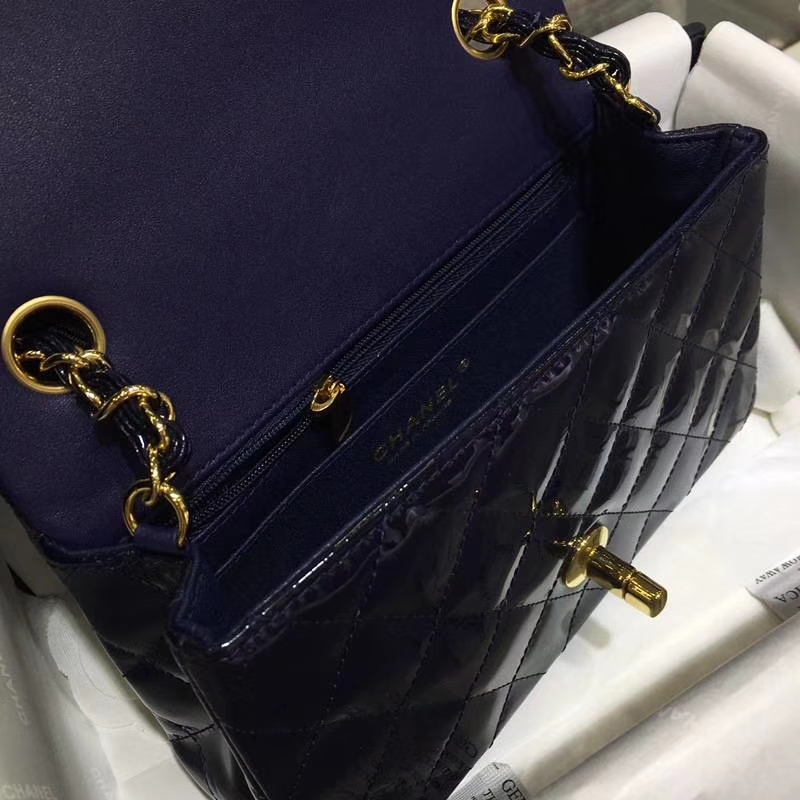 Chanel 香奈儿 Classic Flap Bag  进口漆皮 20cm 海军蓝 金扣