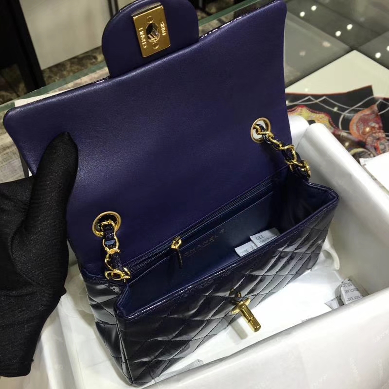 Chanel 香奈儿 Classic Flap Bag  进口漆皮 20cm 海军蓝 金扣