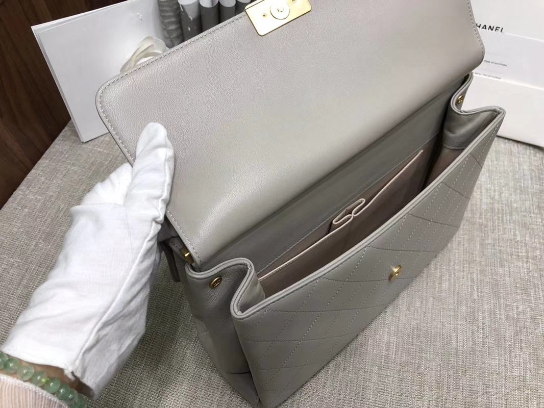 2018年新款口盖包 进口小羊皮 金色金属黄 大象灰 28cm