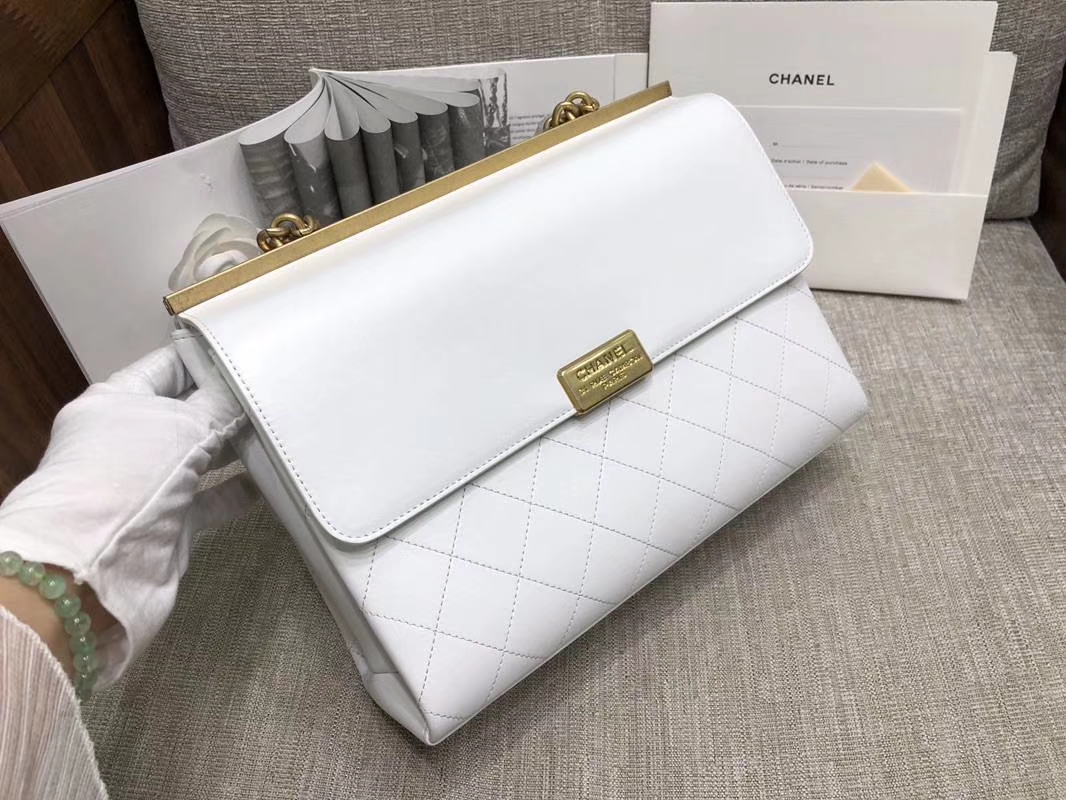 2018年新款口盖包 进口小羊皮 金色金属黄 白色 28cm