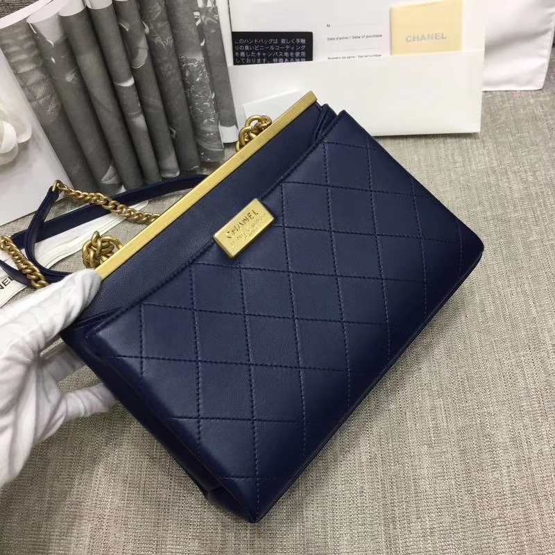 2018年新款口盖包 进口小羊皮 金色金属黄 宝石蓝 23c m