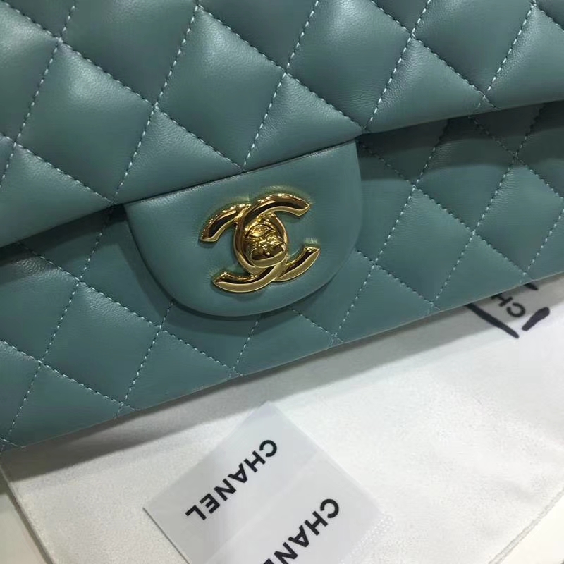 Chanel 香奈儿Classic Flap Bag 进口小羊皮 25cm 现货 薄荷绿 金扣