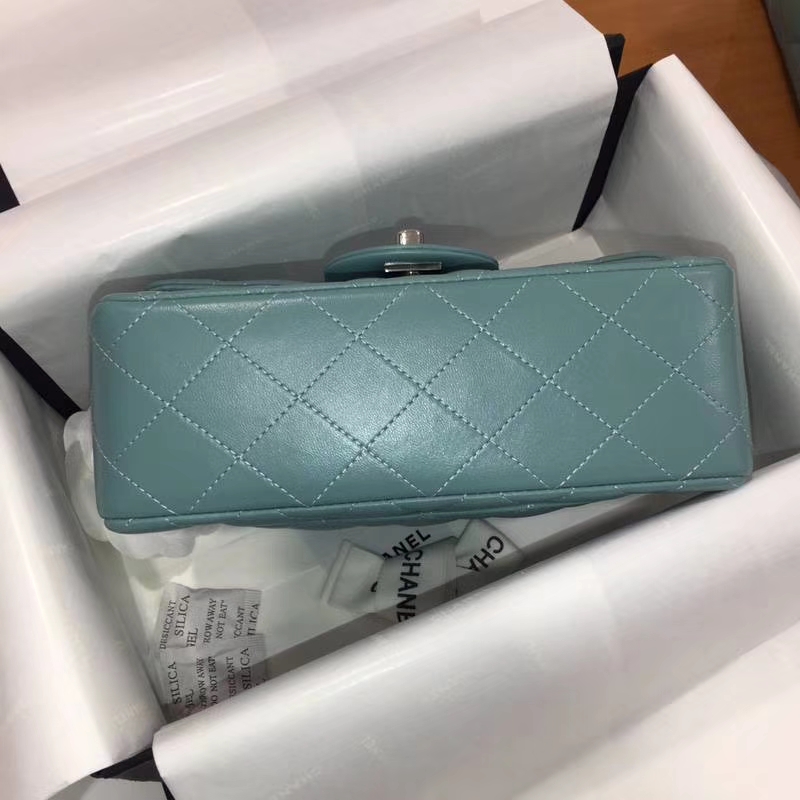 Chanel 香奈儿 Classic Flap Bag 进口小羊皮 20cm 现货 薄荷绿 银扣