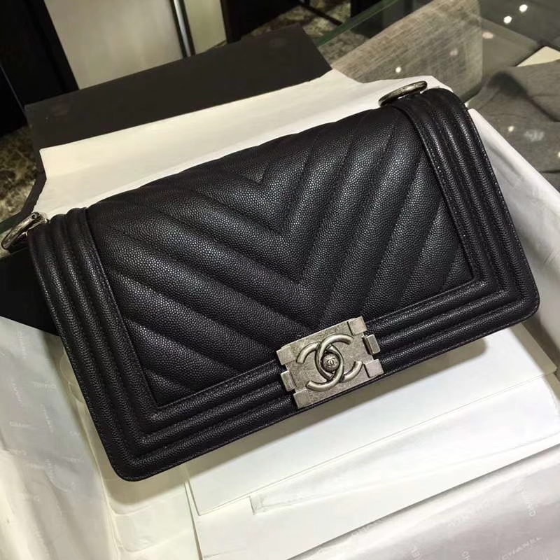 Chanel 香奈儿 Leboy Bag 大V款 小球纹 25cm 黑色 古银