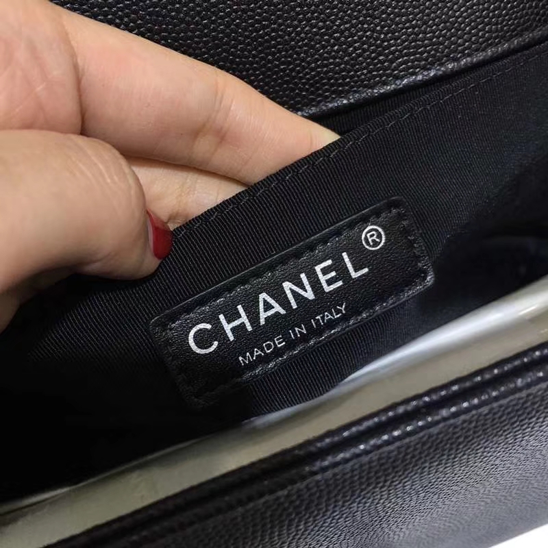 Chanel 香奈儿 Leboy Bag 大V款 小球纹 25cm 黑色 古银