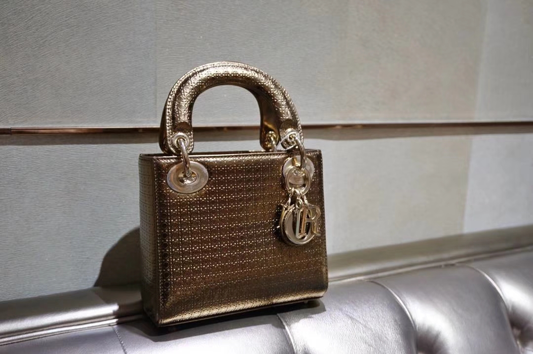 Dior 迪奥 戴妃包 Lady Dior 小号17cm古铜金色戴妃 聚会必备 闪耀全场