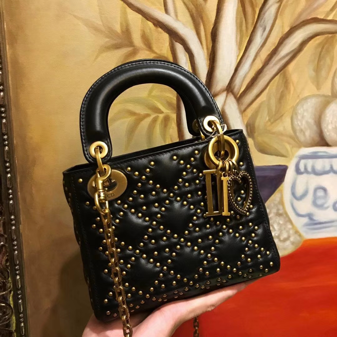 Dior 迪奥 戴妃包 Lady Dior 小号17cm 牛皮铆钉包 女神专属黑色