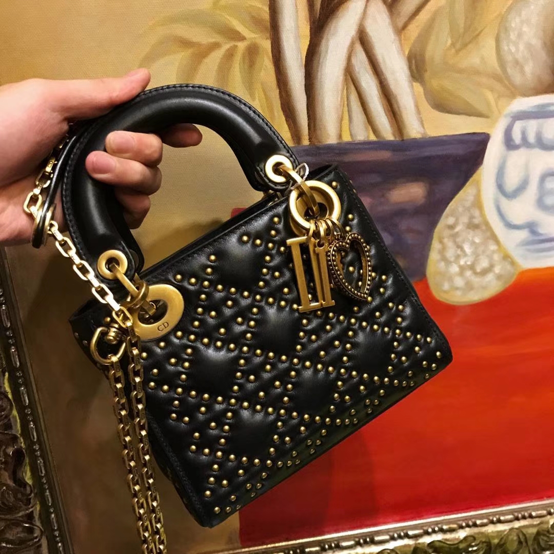 Dior 迪奥 戴妃包 Lady Dior 小号17cm 牛皮铆钉包 女神专属黑色